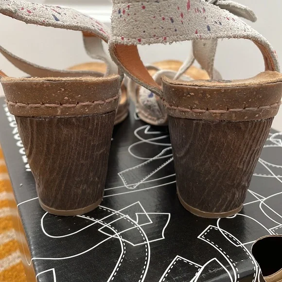 Art “I Meet” Sandals - Picture 4 of 6